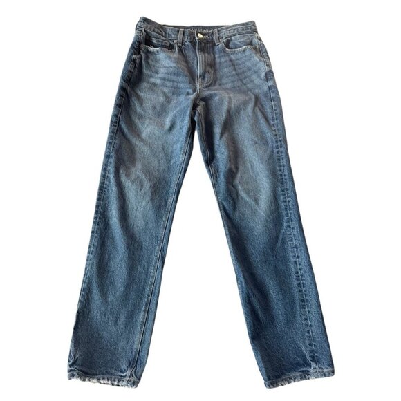American Eagle Outfitters Denim - American Eagle Super High Rise Straight Women's Sz 6 Denim Jeans